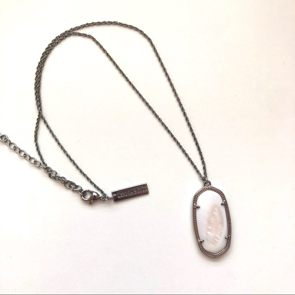 Kendra Scott Necklace